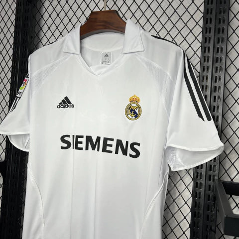Camisa Retrô Real Madrid I 05/06