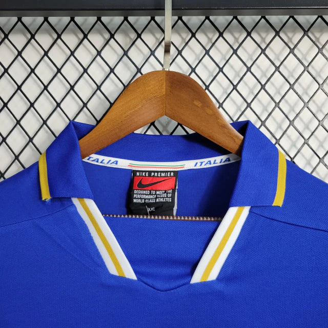 Camiseta Retrô Seleção Itália I 1996